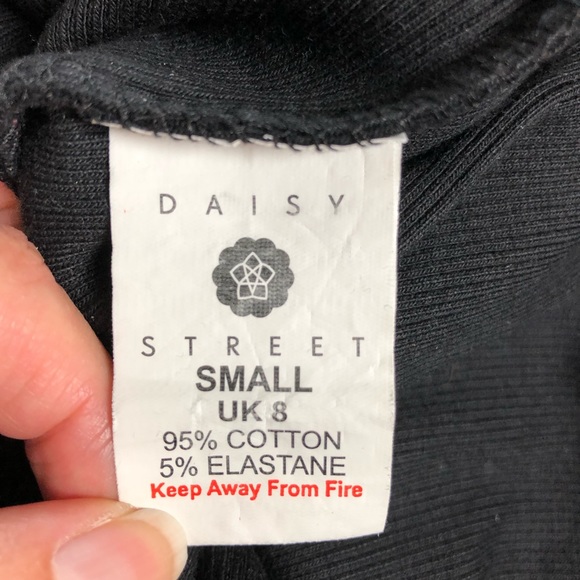 Daisy Street Black Dress - Picture 4 of 4